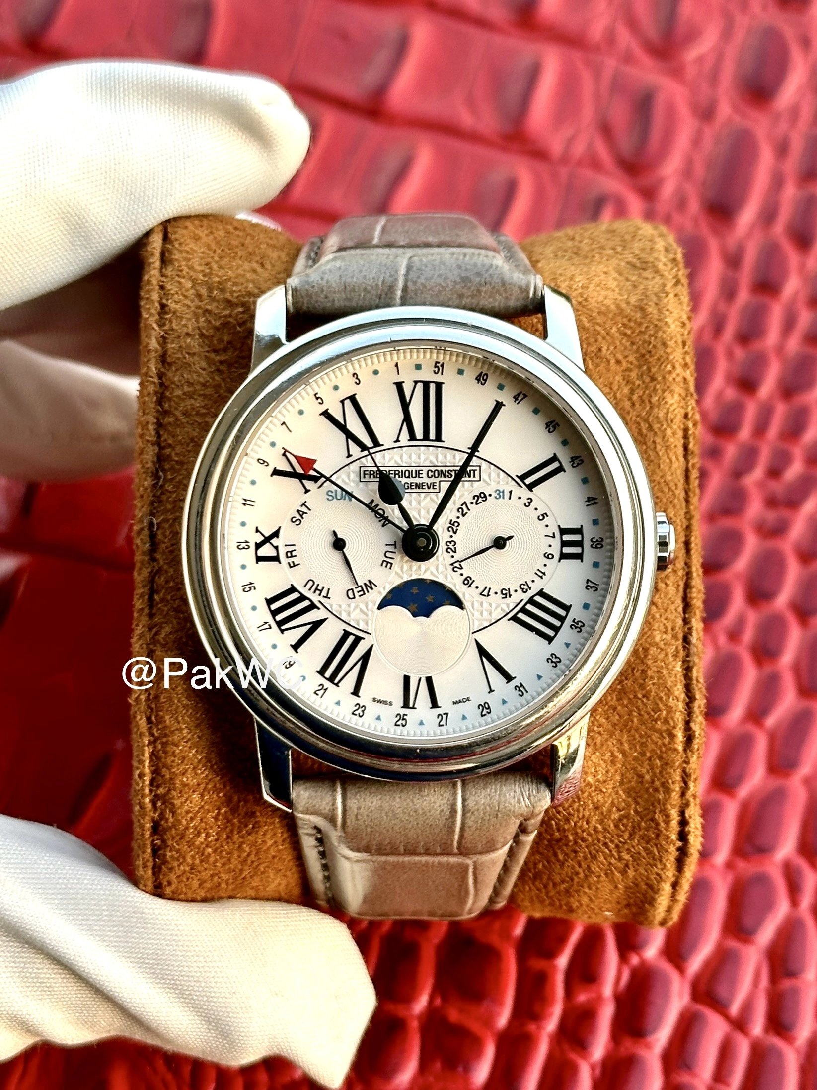 Frederique Constant Business FC-270X4P4/5/6 40mm