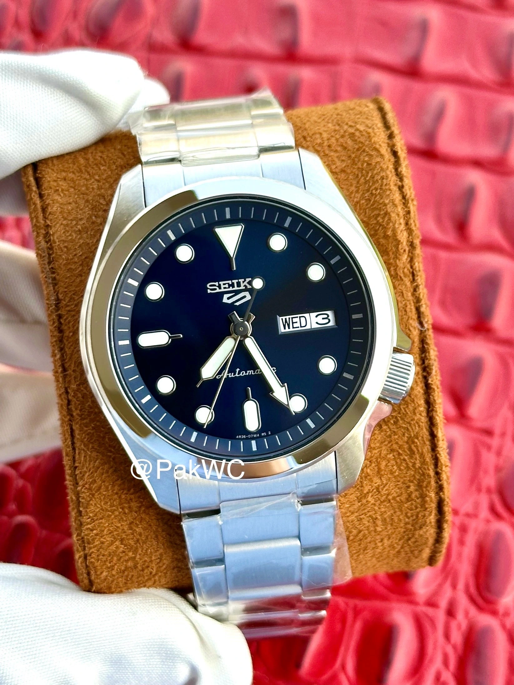 Seiko SKX Blue Automatic Men SRPE53K1 40mm