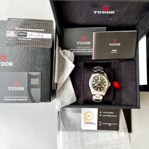 TUDOR Black Bay Pro GMT M79470-0001 39mm - Image 9