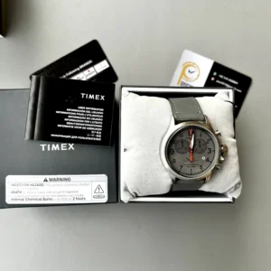 Timex Waterbury Chronograph TW2R70700 42mm - Image 6