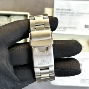 Orient Kamasu Red Dial RA-AA0004E19A 41.8mm - Image 6