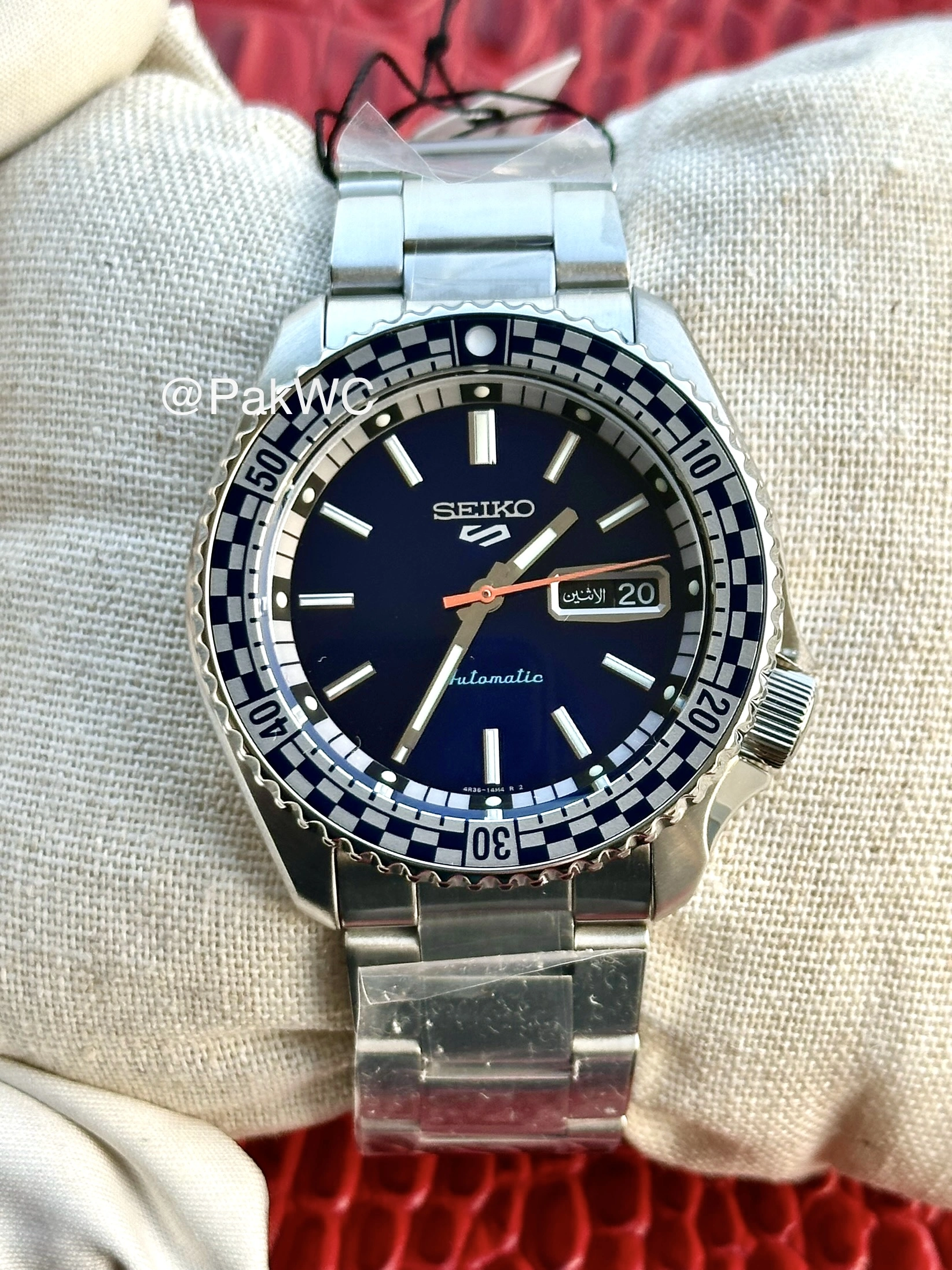 Seiko 5 Sports Special Edition SRPK65 42.5mm