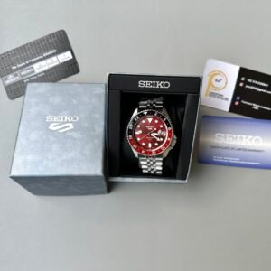 Seiko GMT Passion Red Limited Edition SSK031K1 42.5mm - Image 2