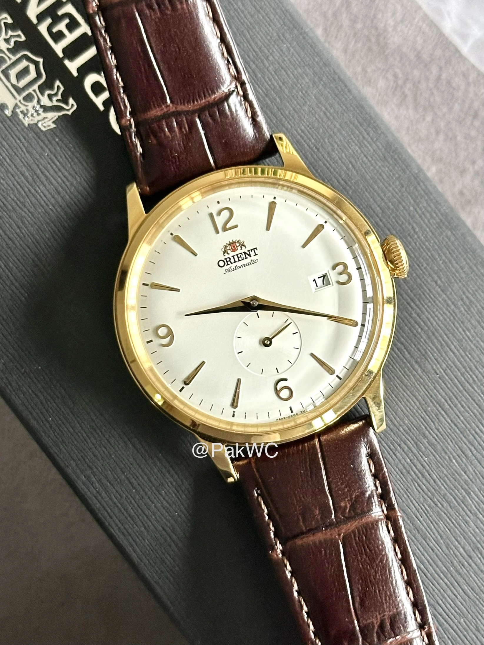 Orient Bambino Small Seconds RA-AP0004S30B 40.5mm