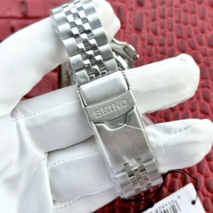 Seiko 5 Sports GMT Green Automatic SSK035K1 42.5mm - Image 4