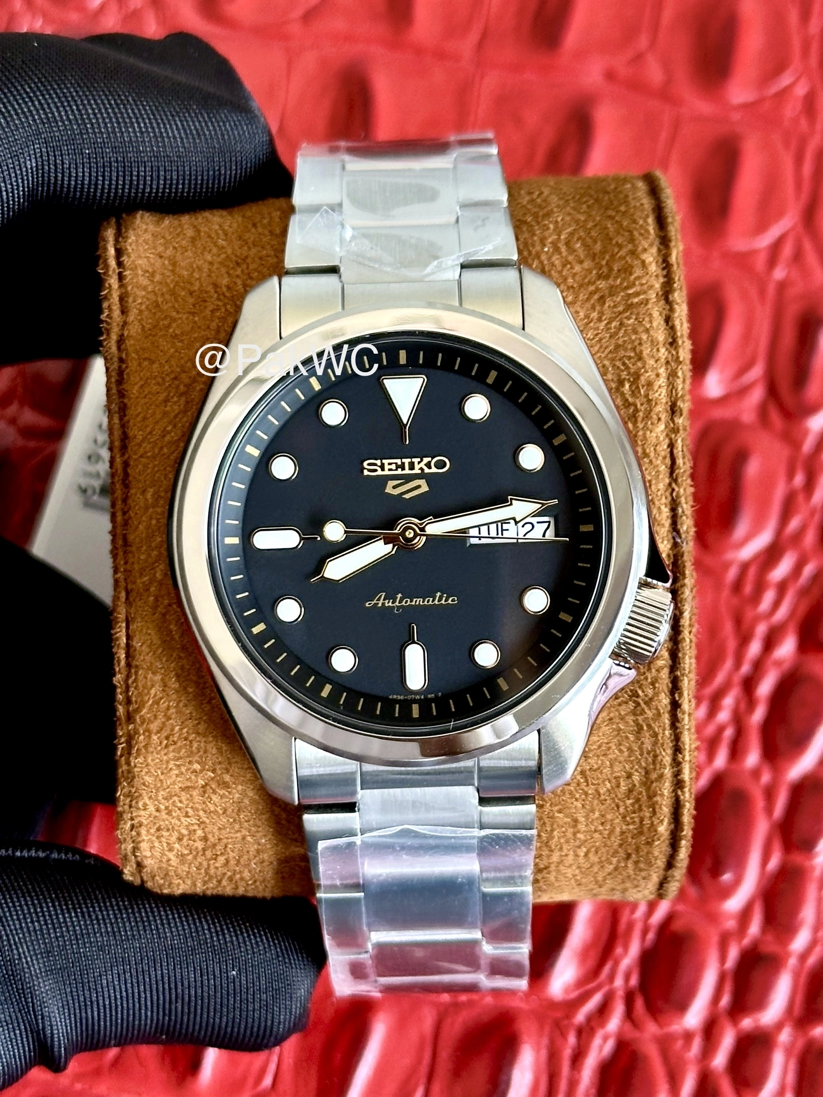 Seiko SKX Black Automatic Men SRPE57K1 40mm