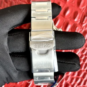 Seiko Prospex Antarctica Penguin SRPH75K1 42.4mm - Image 3