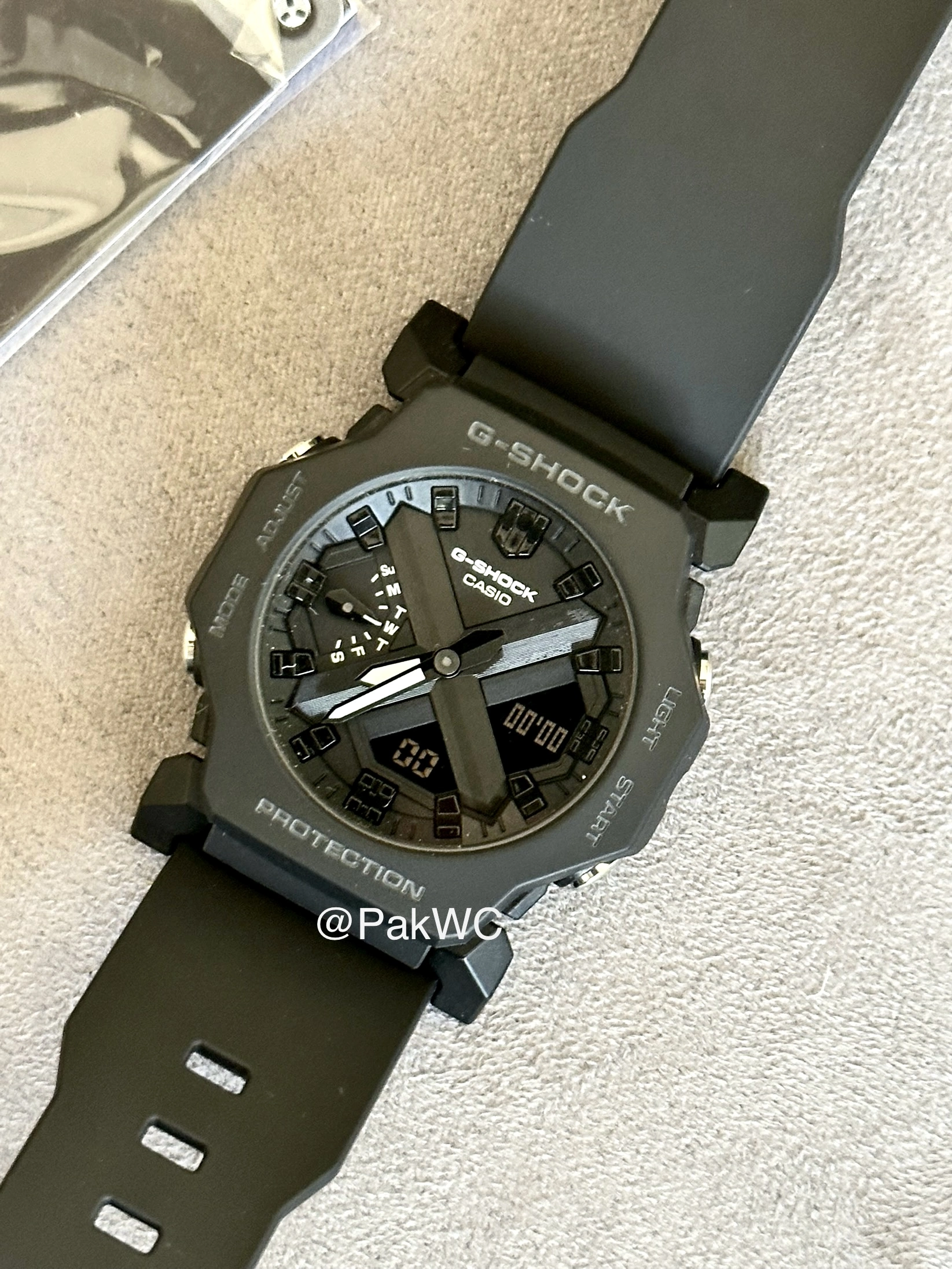 Casio Gshock Black Men GA-2300-1A 42.1mm
