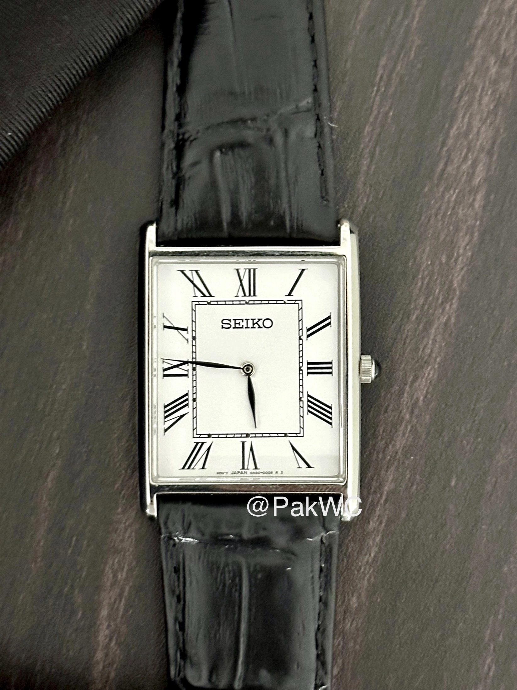 Seiko Tank White Dial Siver Men SWR049