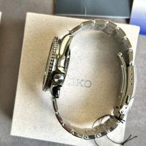 Seiko 5 Sports Green Hulk Automatic Men SRPD63K1 42.5mm - Image 2