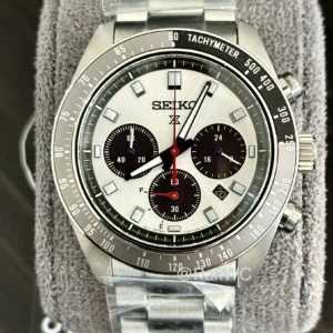 Seiko Solar Speedtimer Panda Men SSC911 41.4mm