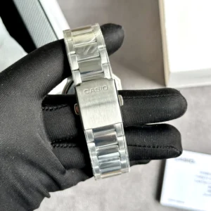 Casio Square Quartz Green Dial Men MTP-B195D-3AV 38mm - Image 3