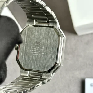 Casio Square Quartz Green Dial Men MTP-B195D-3AV 38mm - Image 4