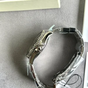 Orient Kamasu Red Dial Automatic JDM RN-AA0003R 41.8mm - Image 2