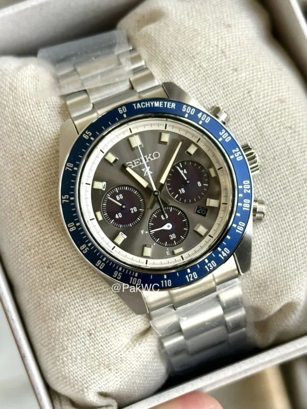 Seiko Solar Speedtimer Quartz Men SSC939 41.4mm