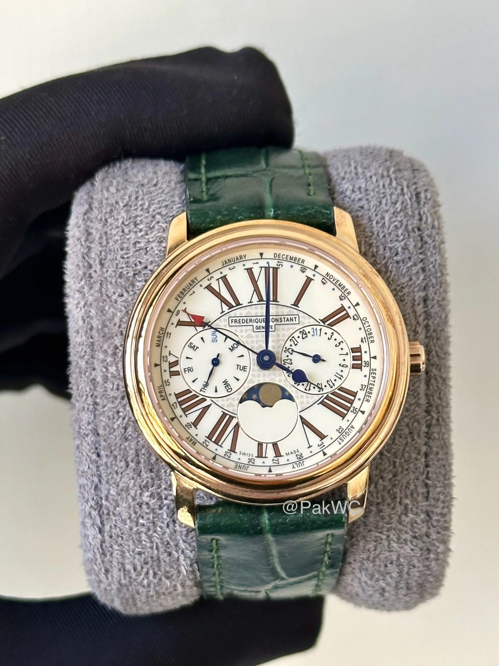 Frederique Constant Moonphase Quartz Men FC-270EM3p4 40mm