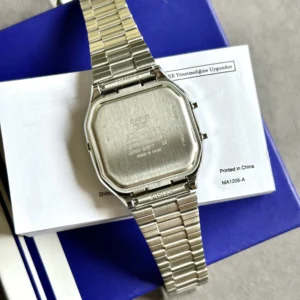 Casio Vintage Square Quartz Men AQ-240E-3A 35.8mm - Image 3
