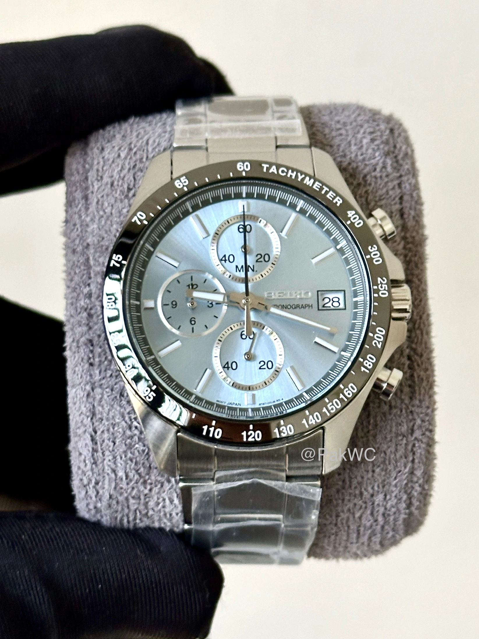 Seiko Spirit Ice Blue Dial Quartz Men SBTR029 40mm
