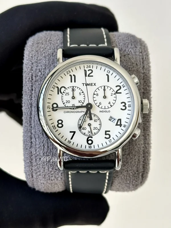 Timex-Weekender-Chronograph-Men-TW2R42800-40mm-img Timex Weekender Chronograph Men TW2R42800 40mm