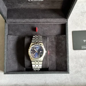 TUDOR Royal Day Date Blue Automatic Men M28600 41mm - Image 3